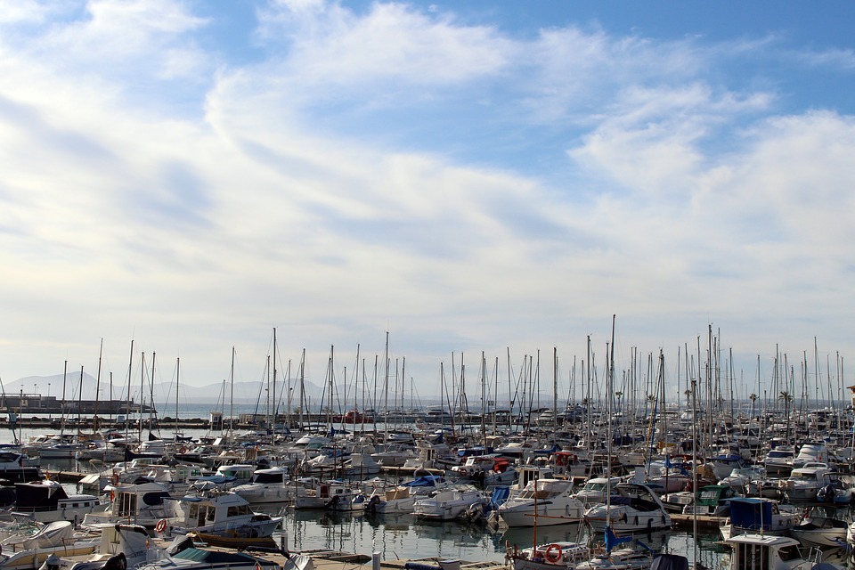 Bild des Fährhafens in Mallorca (Alcúdia)